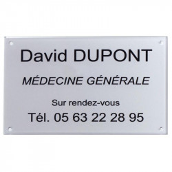 PLAQUE PLEXI À VISSER 1800 CM2